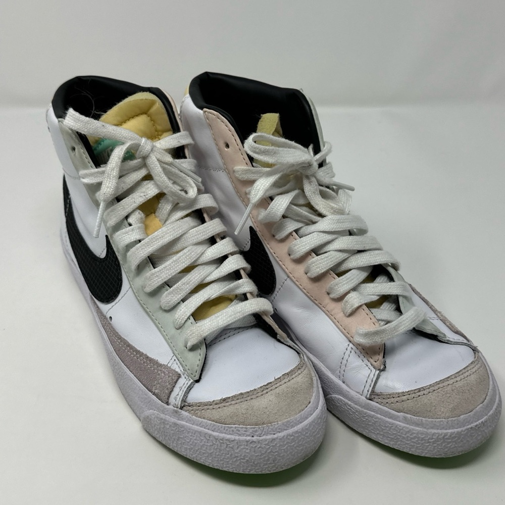 Nike Womens Blazer Mid 77 Have A Good Game SZ 7.5 US White D02331-101 April 2021